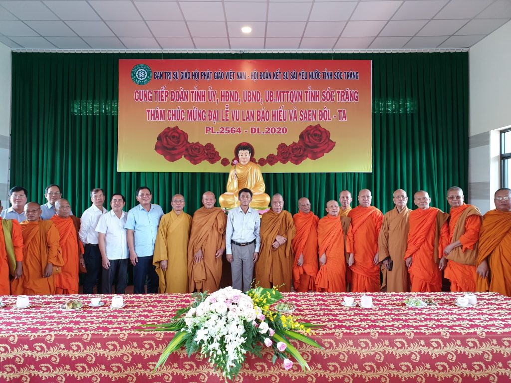 Sóc Trăng: Tỉnh ủy, HĐND, UBND, UB MTTQVN tỉnh thăm BTS Phật giáo, Hội ĐKSSYN tỉnh nhân Đại lễ Vu lan & Saen Đôl-Ta