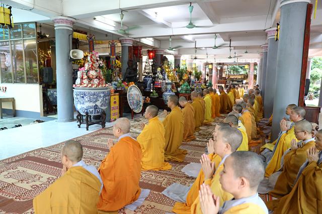 Nam Định: Đạo tràng an cư chùa Cả (Thánh Ân Tự) tác pháp Tự Tứ