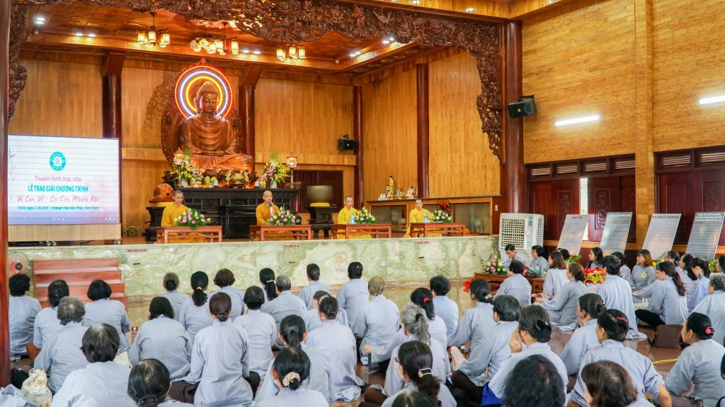 TP.HCM: Khóa tu "Một Ngày An Lạc" lần 7 tại chùa Diệu Pháp