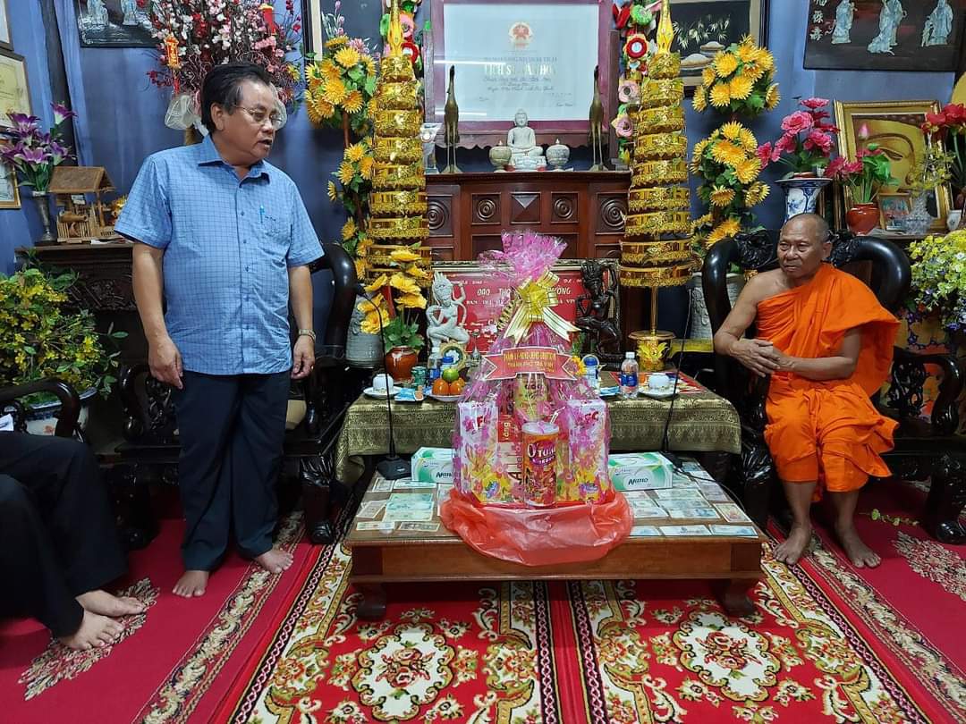 Trà Vinh: Lãnh đạo TP. Trà Vinh thăm và chúc mừng lễ Sêne Đônta năm 2020