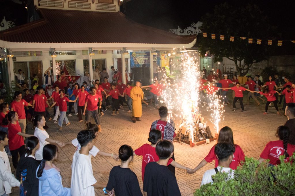 Tiền Giang: Chùa Phước Hội tổ chức đêm hội Trung thu "Ánh trăng soi sáng chùa quê"