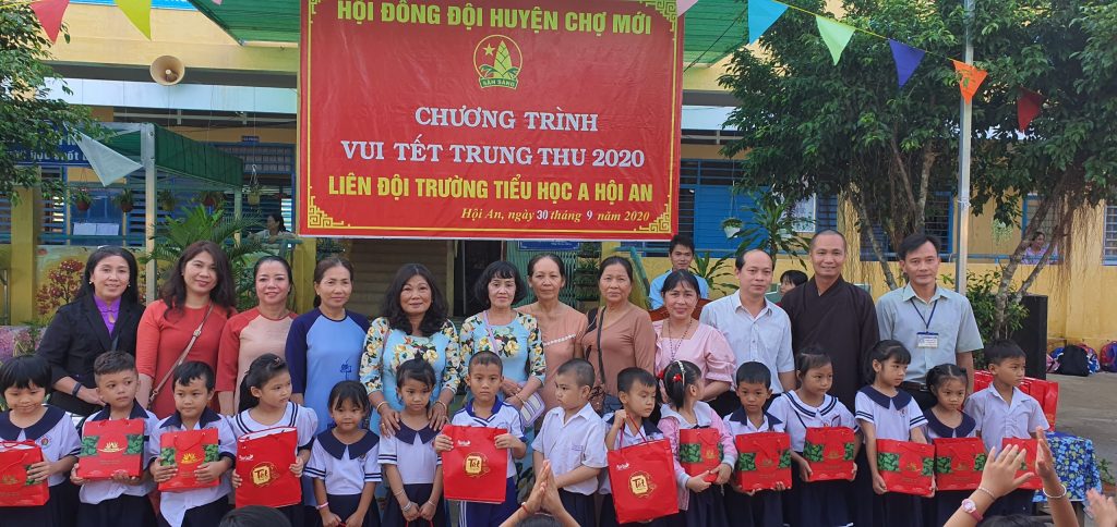 An Giang: Trung thu đến với trẻ em nghèo, khó khăn