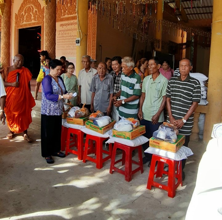 Trà Vinh: Hội Bảo trợ NKT- TMC- BNN TP. Long Xuyên trao yêu thương cho bà con huyện Duyên Hải