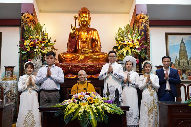 Hà Nội: Lễ hằng thuận tại chùa Bằng