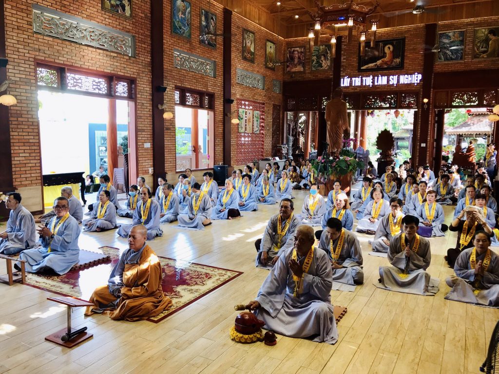 TP.HCM: Khoá tu "Một ngày An lạc" tại tịnh viện Pháp Hạnh