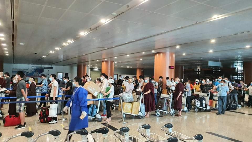 Myanmar: Đại sứ quán trợ giúp 240 công dân Việt Nam trở về nước