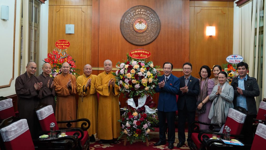Hà Nội: Trung ương GHPGVN chúc mừng kỷ niệm 90 năm ngày thành lập Mặt trận dân tộc thống nhất Việt Nam - Ngày truyền thống MTTQVN (18/11/1930 - 18/11/2020)
