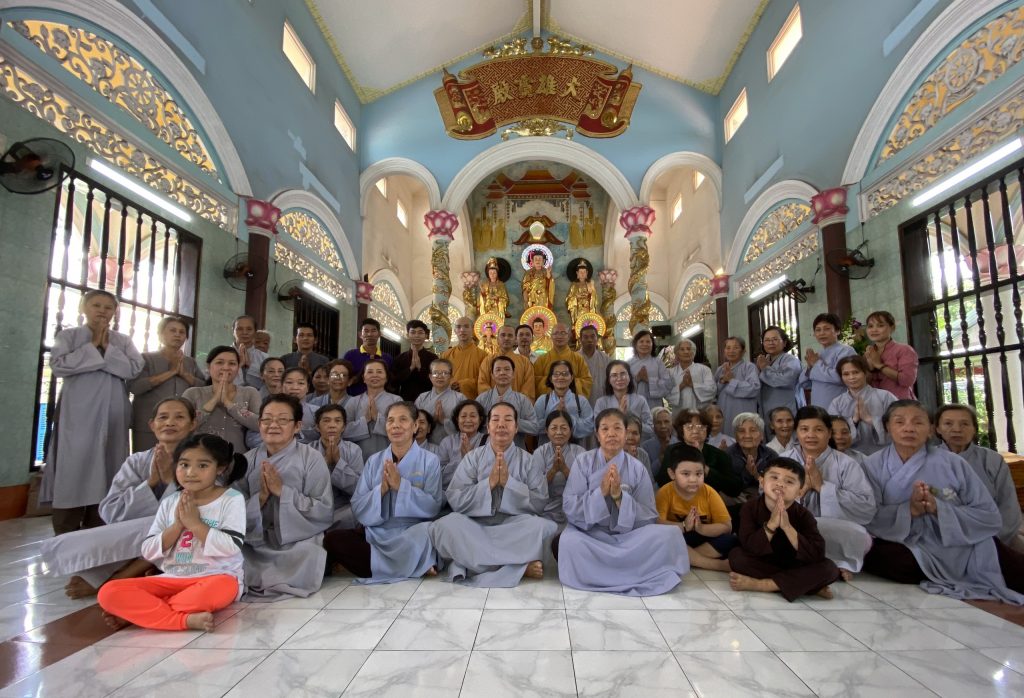 Đồng Nai: Chùa Tam Bảo tổ chức Khóa tu niệm Phật một ngày hướng về đồng bào miền Trung