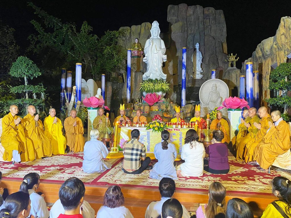 Sóc Trăng: Chùa Hương Sơn tổ chức lễ An vị Tôn tượng Bồ tát Quán Thế Âm