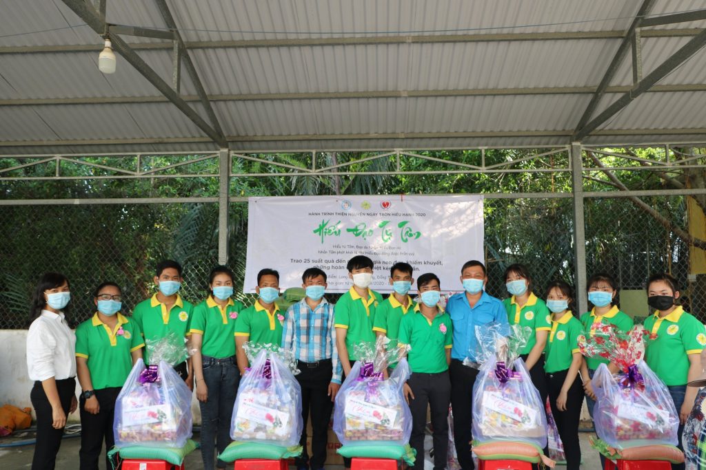 Hành trình thiện nguyện "Hiếu đạo từ tâm" nhân ngày hiếu hạnh 2020