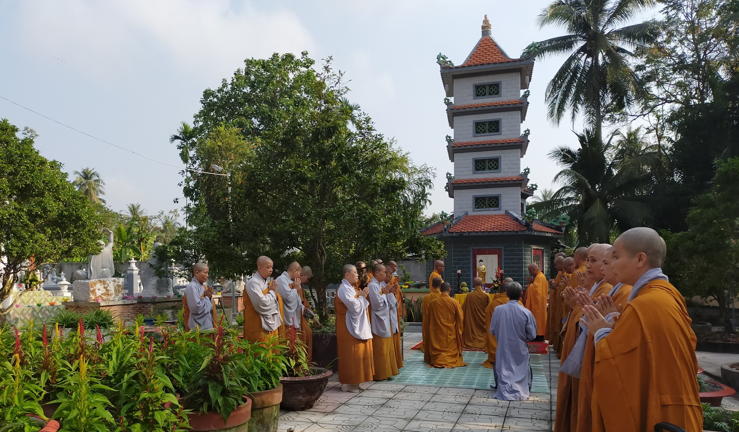 Bến Tre: Chùa Liên Trì tưởng niệm giác linh cố Hòa thượng Thích Bổn Long và Tảo tháp chư vị Tổ sư