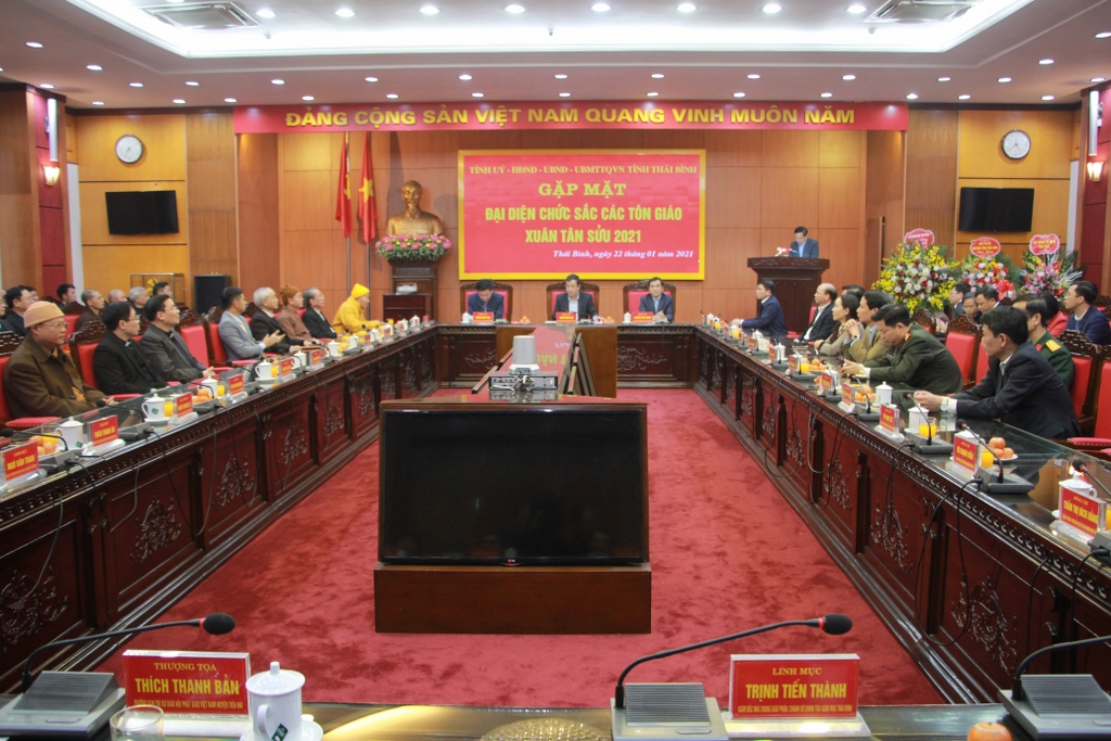 Thái Bình: Gặp mặt Đại biểu chức sắc các Tôn giáo nhân dịp Tết Tân Sửu