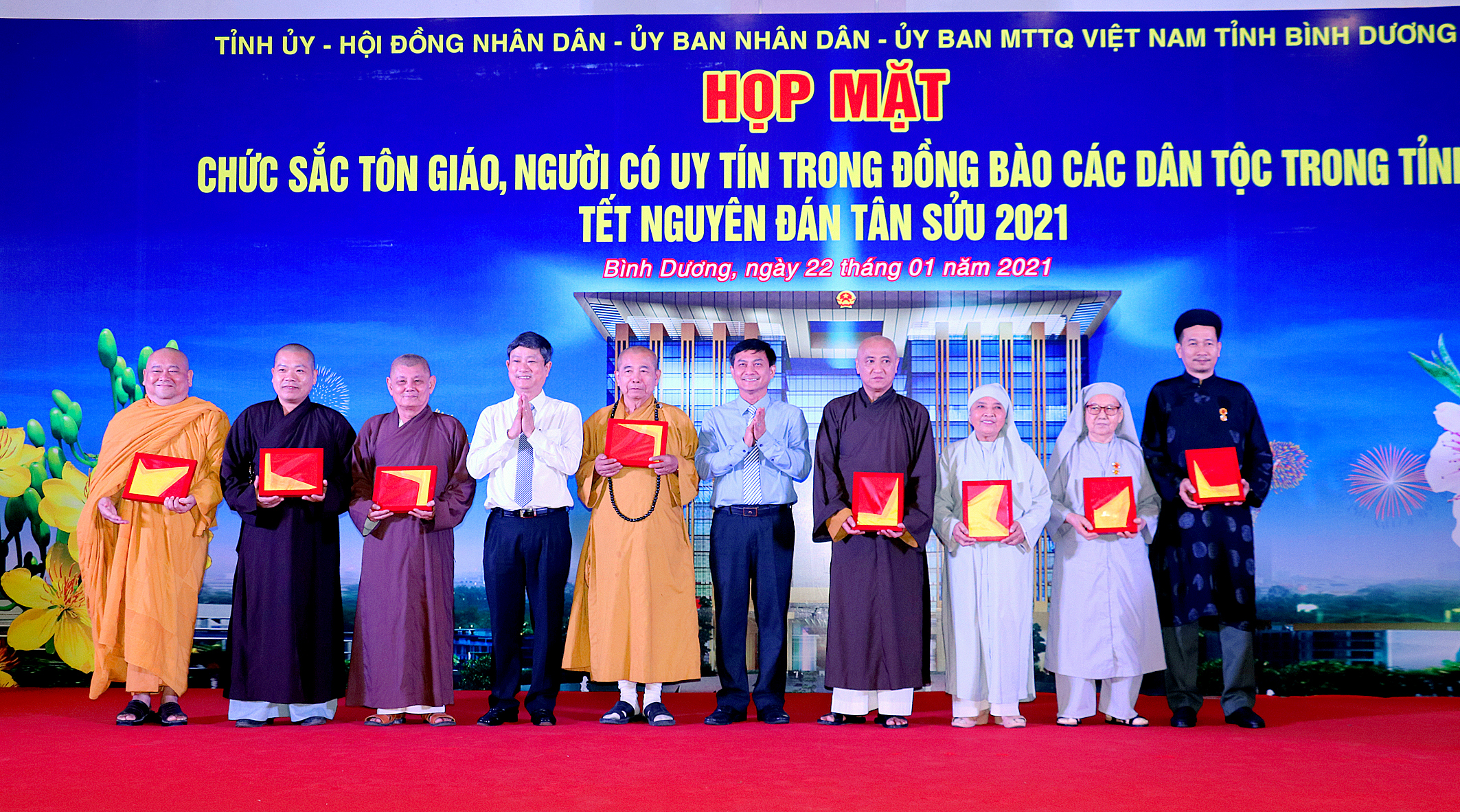 Bình Dương: Họp mặt chức sắc các tôn giáo, dân tộc mùa Xuân Tân Sửu năm 2021