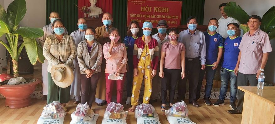 Bình Phước: Một số hoạt động trao quà Tết đến đồng bào dân tộc và bệnh nhân trên huyện Bù Gia Mập