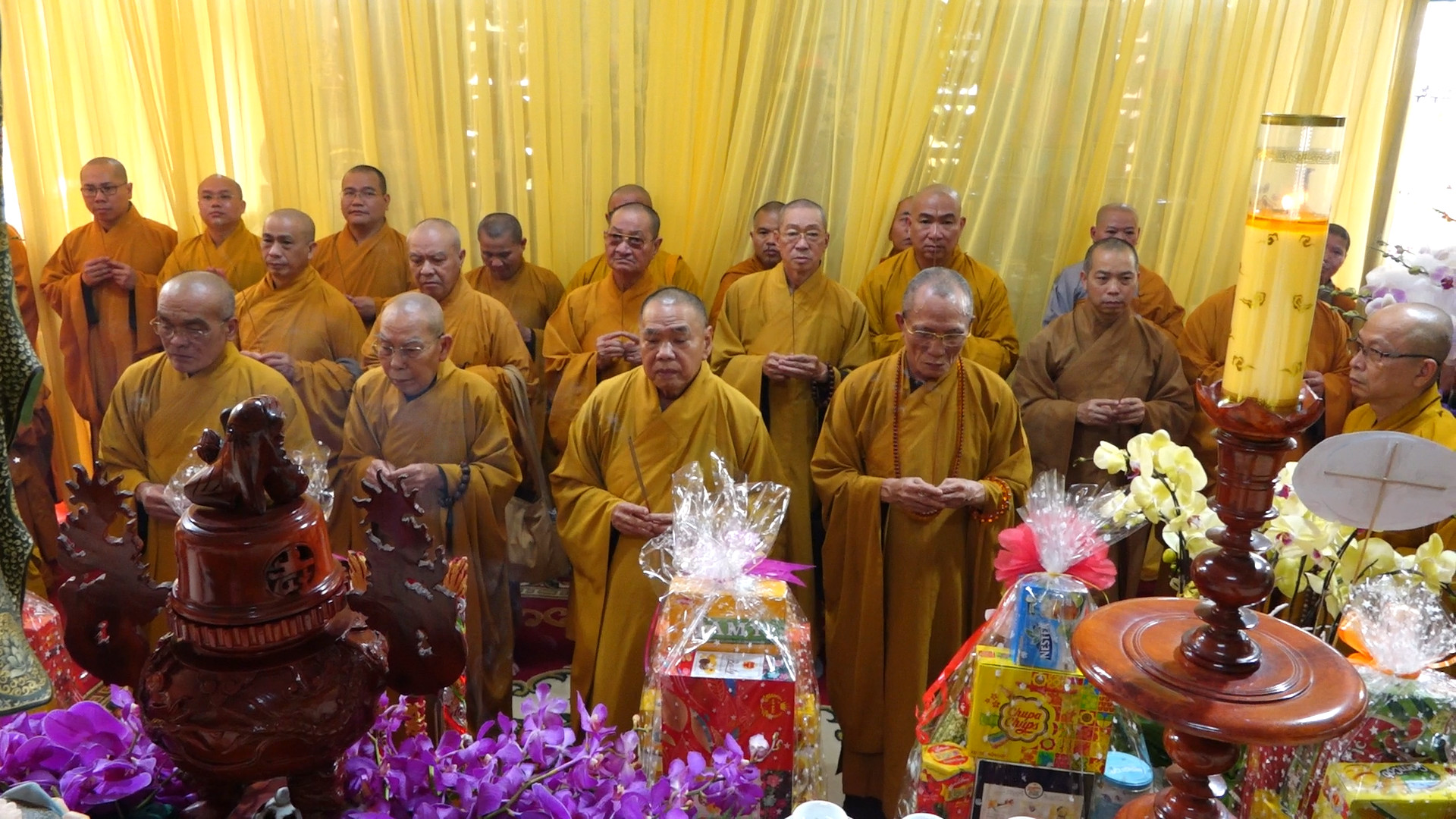 Đồng Nai: Phái đoàn Trung ương Giáo hội viếng tang cố Ni trưởng Thích Nữ Huệ Giác