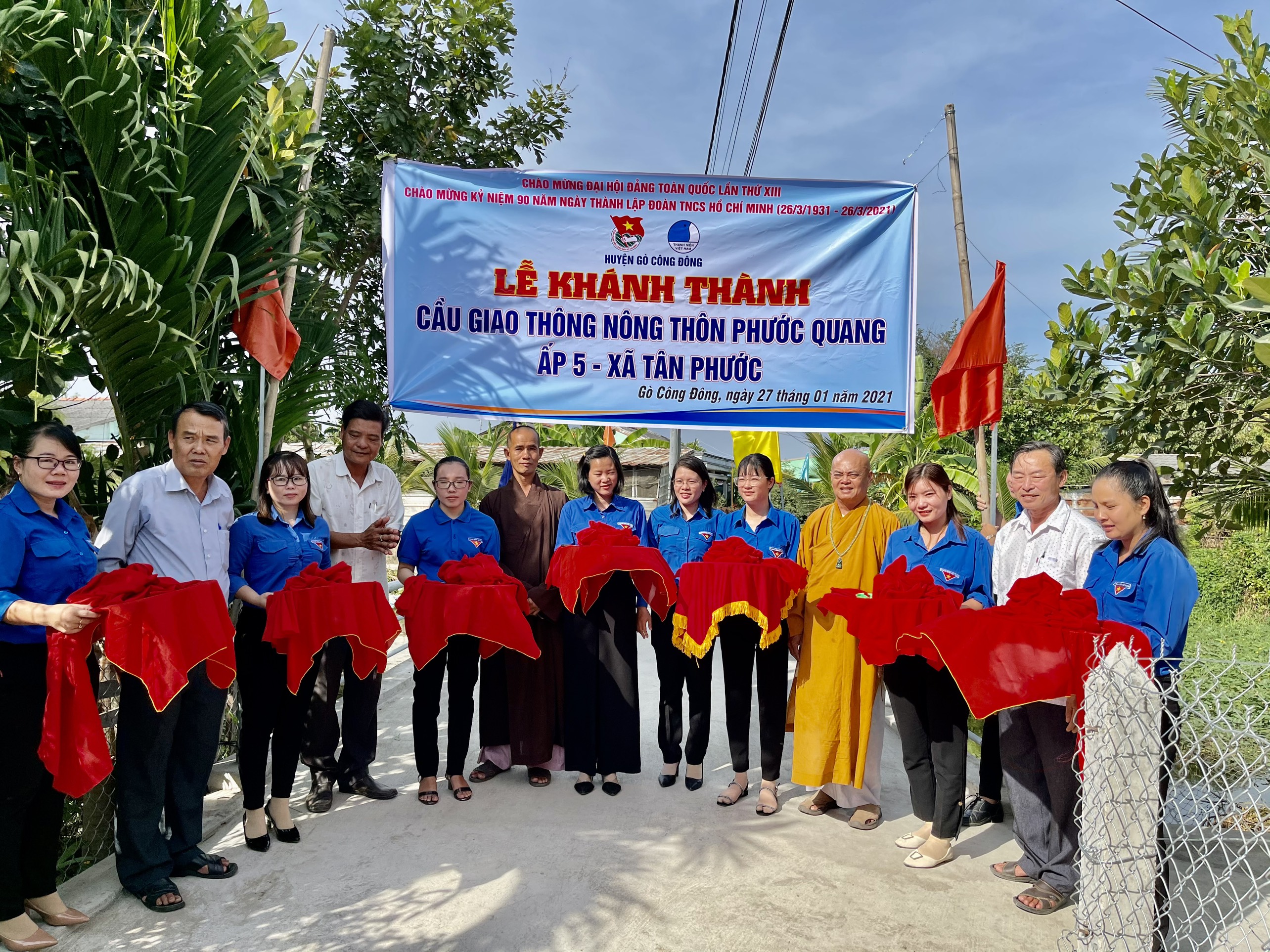 Tiền Giang: Ban Trị sự Phật giáo huyện Gò Công Đông khánh thành hai cầu giao thông nông thôn