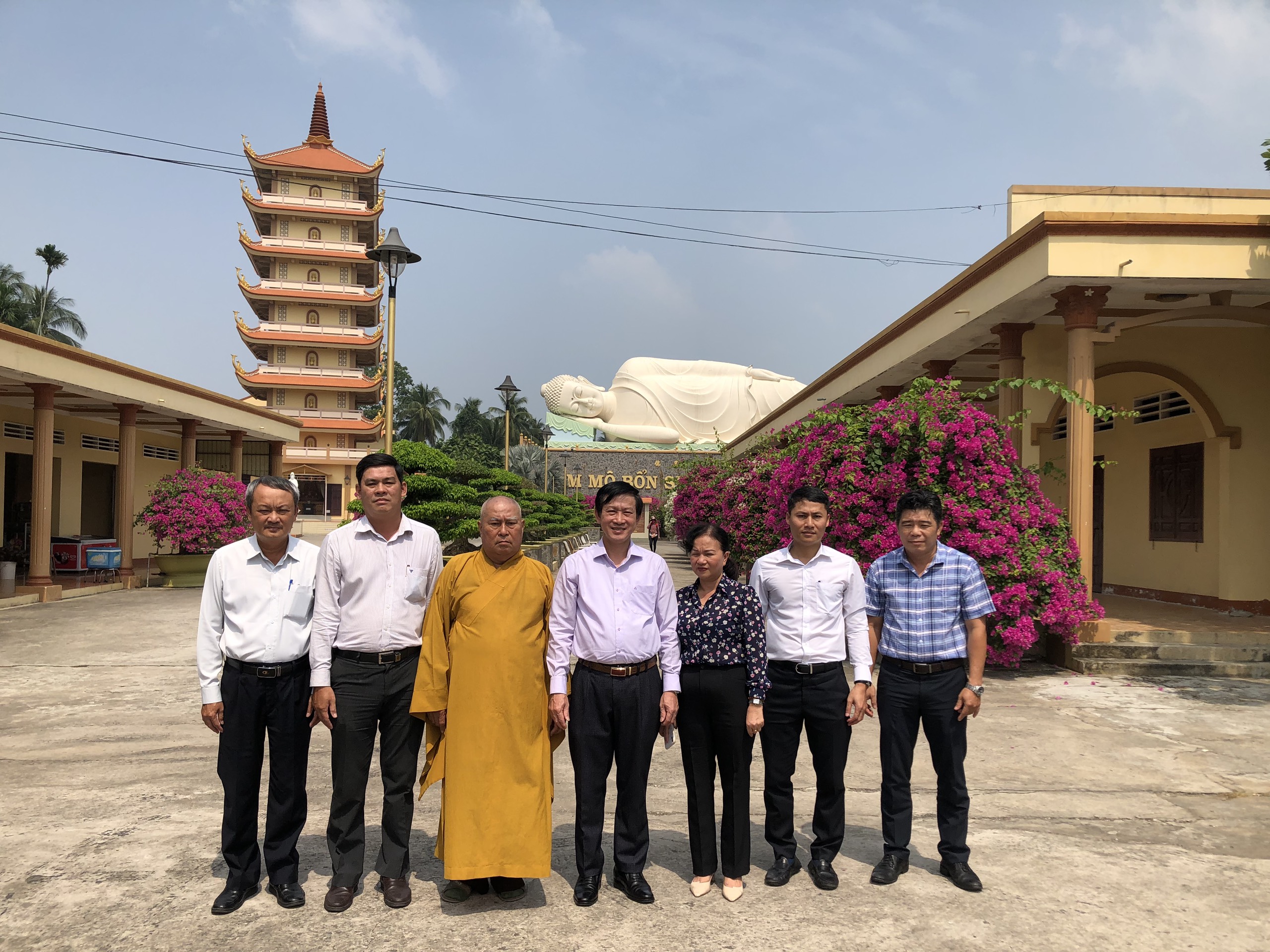 Tiền Giang: Ban Tôn giáo Chính phủ thăm và chúc Tết chư tôn Giáo phẩm lãnh đạo Phật giáo tỉnh