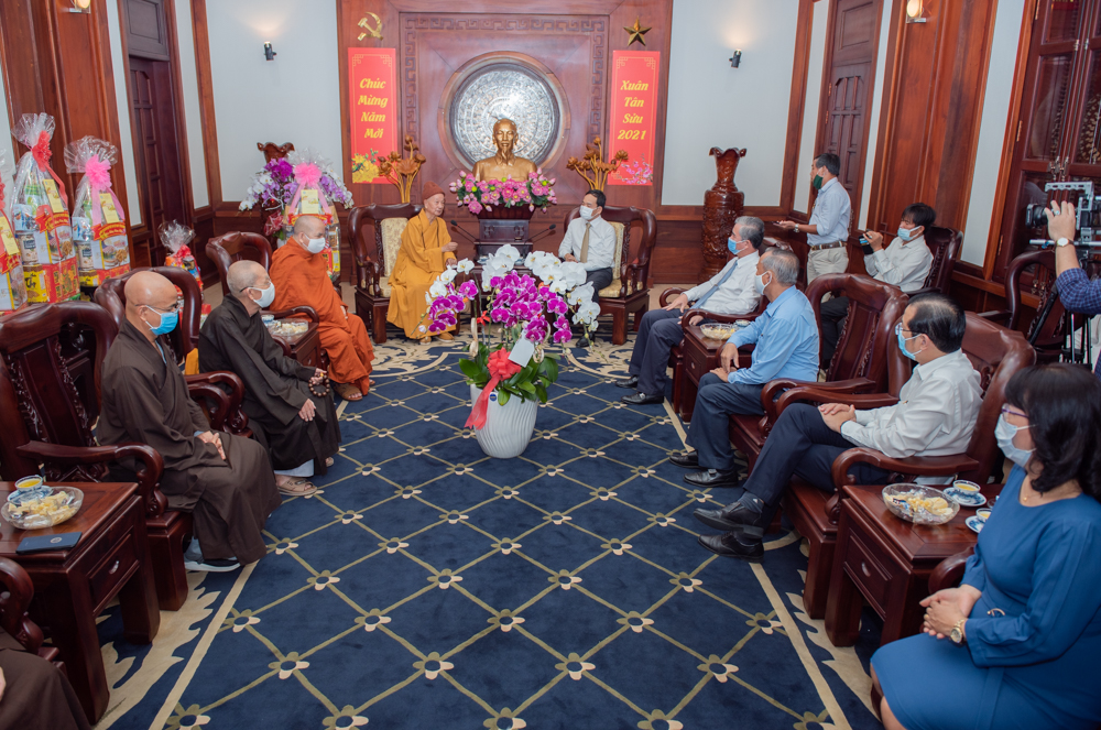 Ban Trị sự Phật giáo TP.HCM chúc Tết các cấp Chính quyền