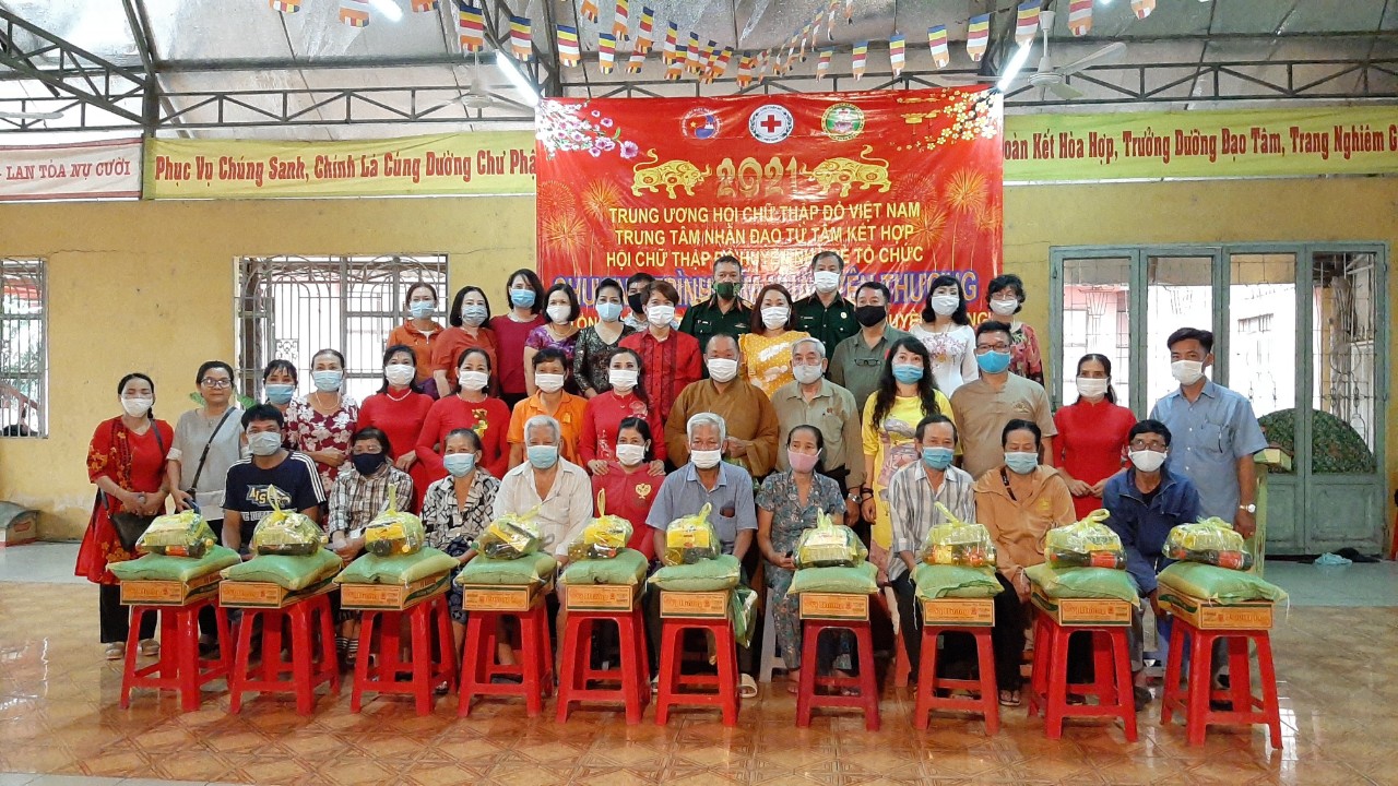 TP.HCM: Trung tâm Nhân đạo Từ Tâm tổ chức chương trình “Mùa Xuân Yêu Thương” cho đồng bào nghèo