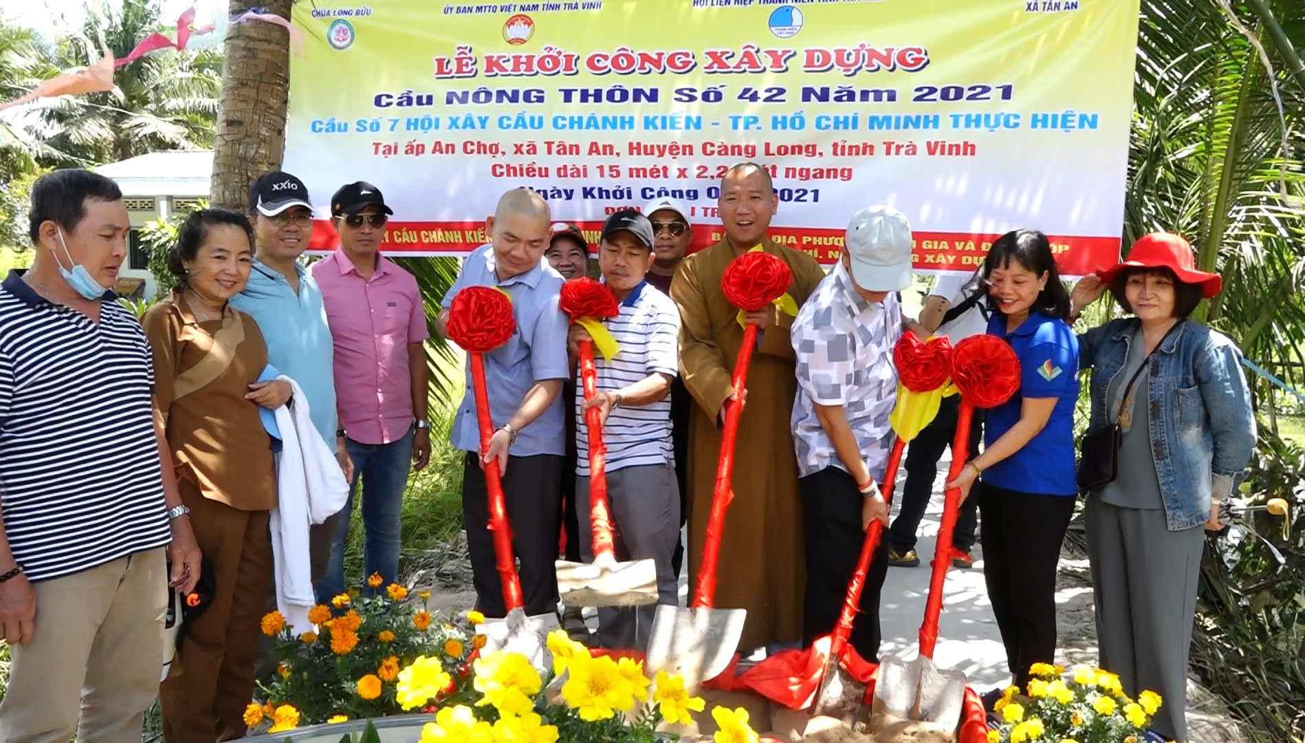 Trà Vinh: Chùa Long Bửu khởi công xây dựng và khánh thành 5 cây cầu giao thông nông thôn