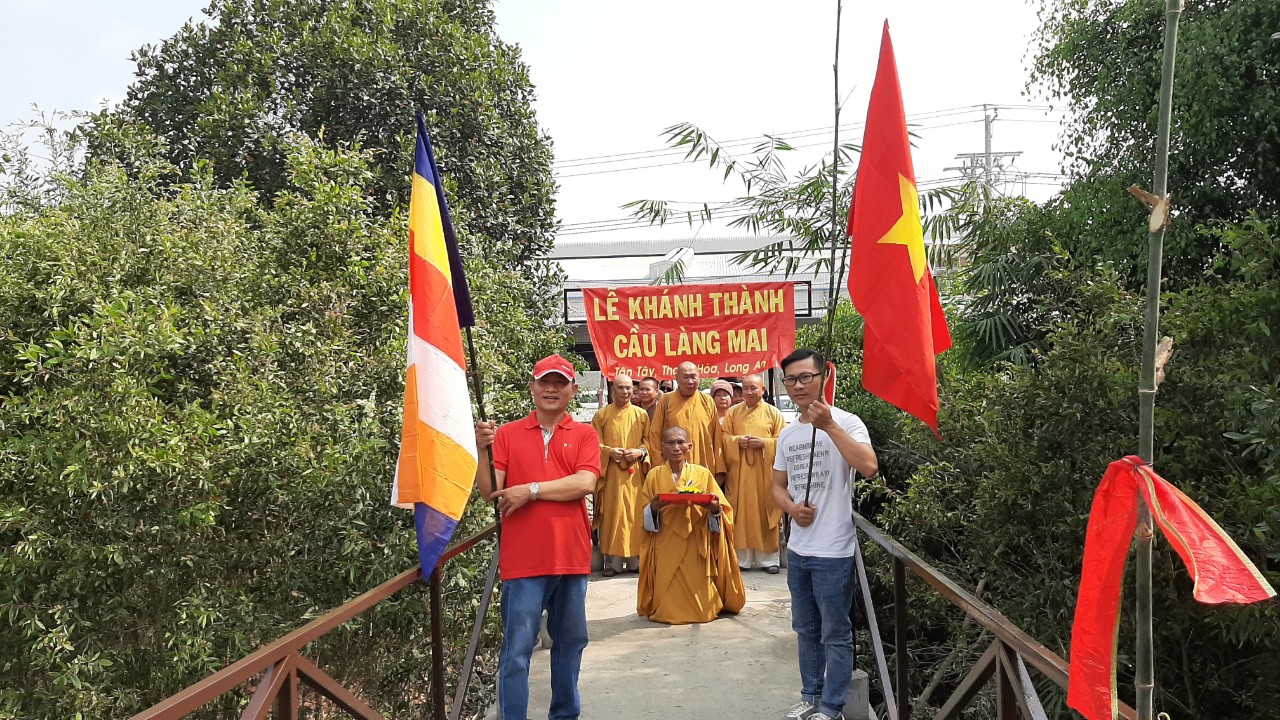 Tiền Giang: Trung tâm Nhân đạo Từ Tâm khánh thành cầu Làng Mai và tôn tạo Thiền Đường   