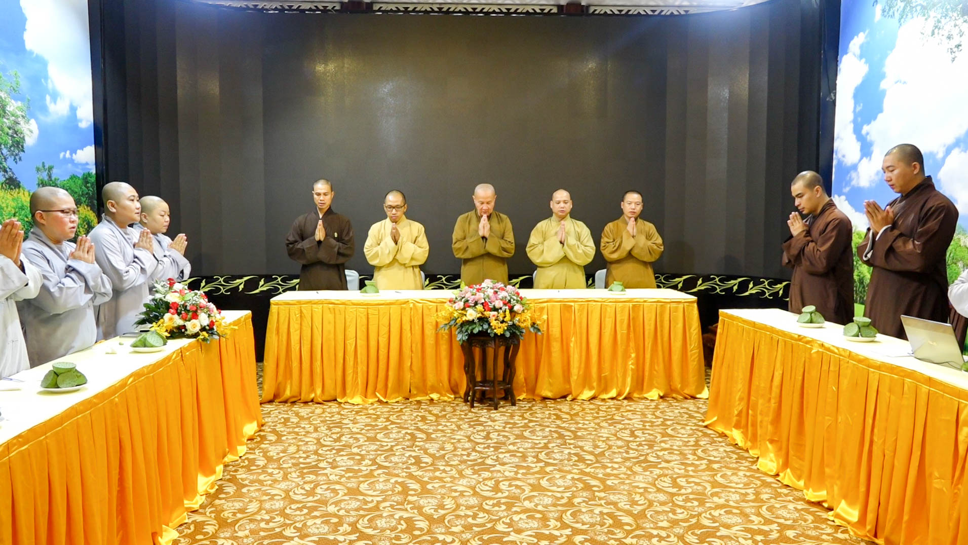 TP.HCM: Phân ban Thanh thiếu nhi Phật tử TƯ và Hoằng pháp Thanh thiếu niên họp triển khai các công tác Phật sự trong năm 2021