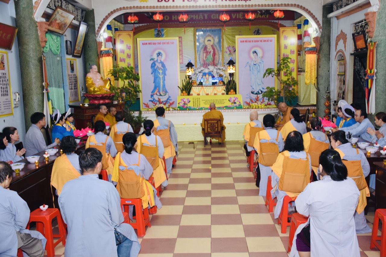 TP.HCM: Tổ đình Vạn Thọ tổ chức khánh đản Quan Thế Âm Bồ tát