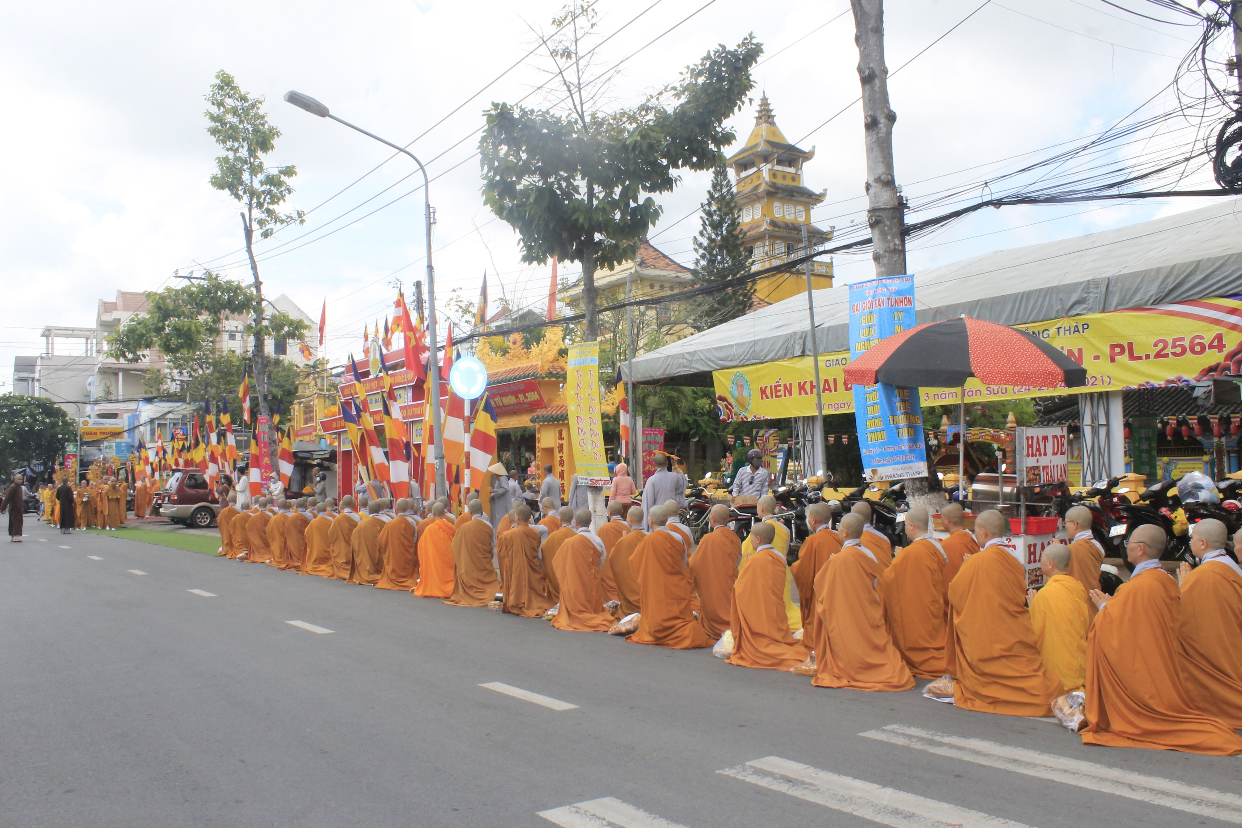 Đồng Tháp: Truyền giới Tỳ-kheo Ni và cầu thỉnh Chánh pháp Yết-ma trước Đại Tăng