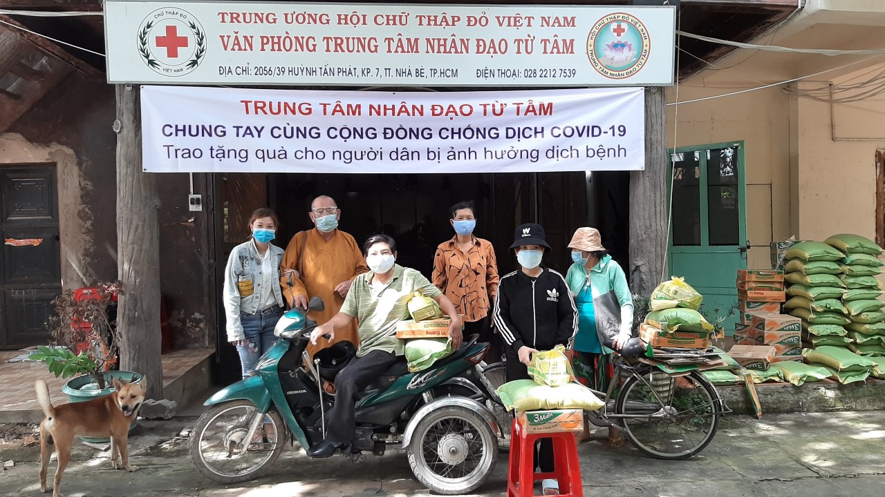 TP.HCM: Trung tâm Nhân Đạo Từ Tâm hỗ trợ người nghèo vượt qua đại dịch COVID-19