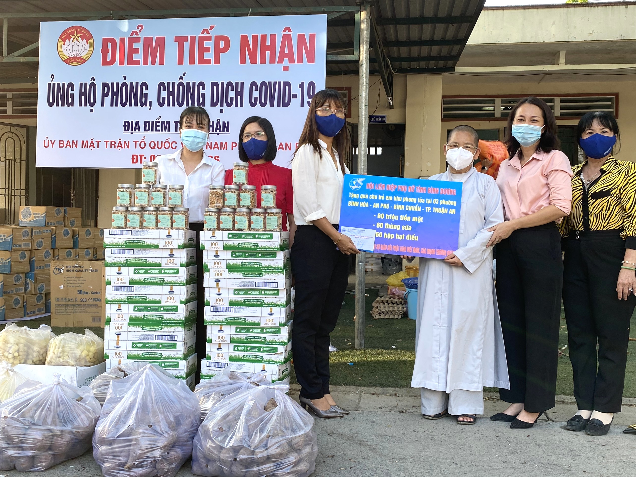 Bình Dương: Chùa Bồ Đề Đạo Tràng hỗ trợ bà con các khu cách ly phong tỏa