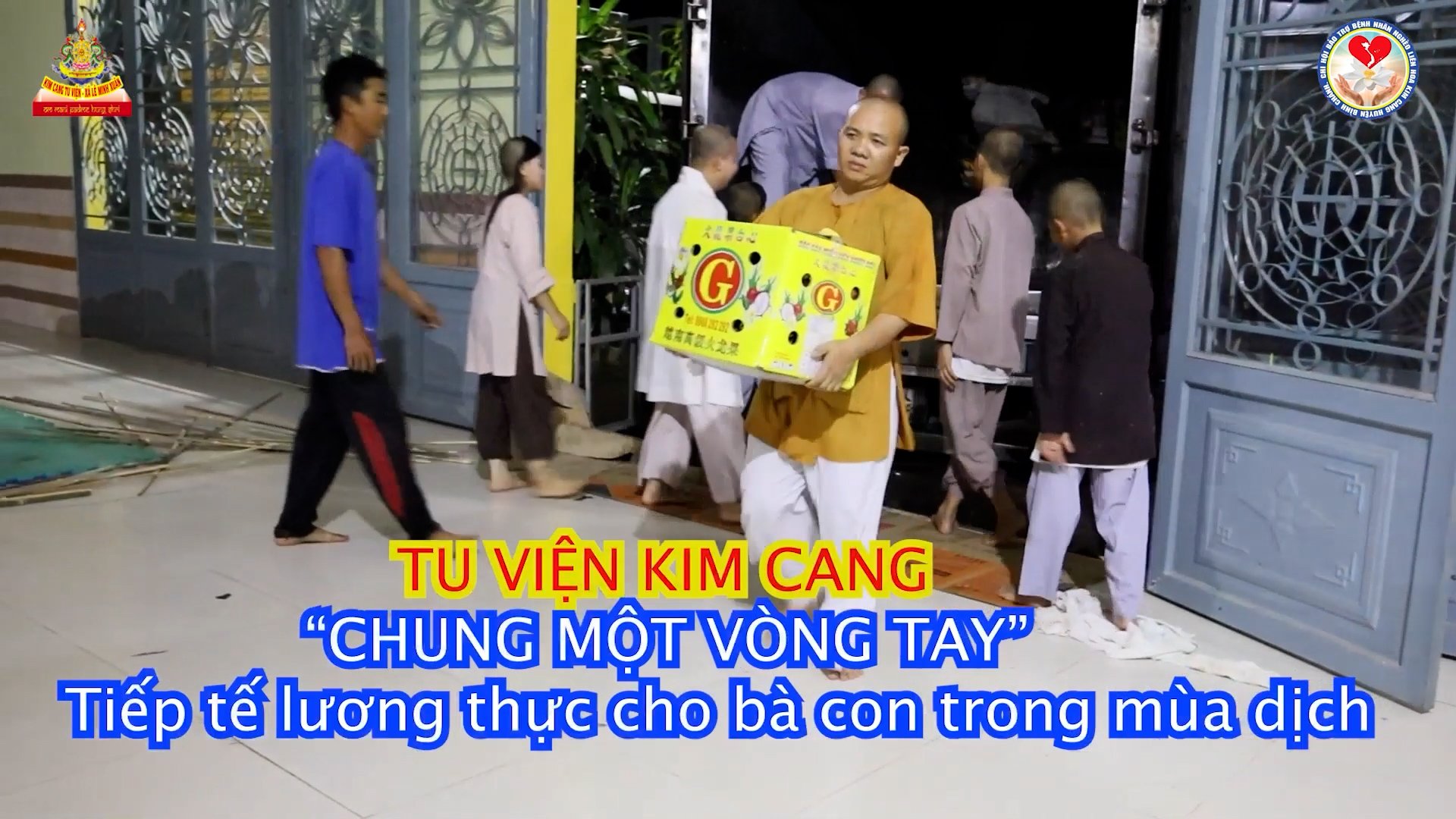 [Video] Tu viện Kim Cang "chung một vòng tay" tiếp tế lương thực cho bà con trong mùa dịch