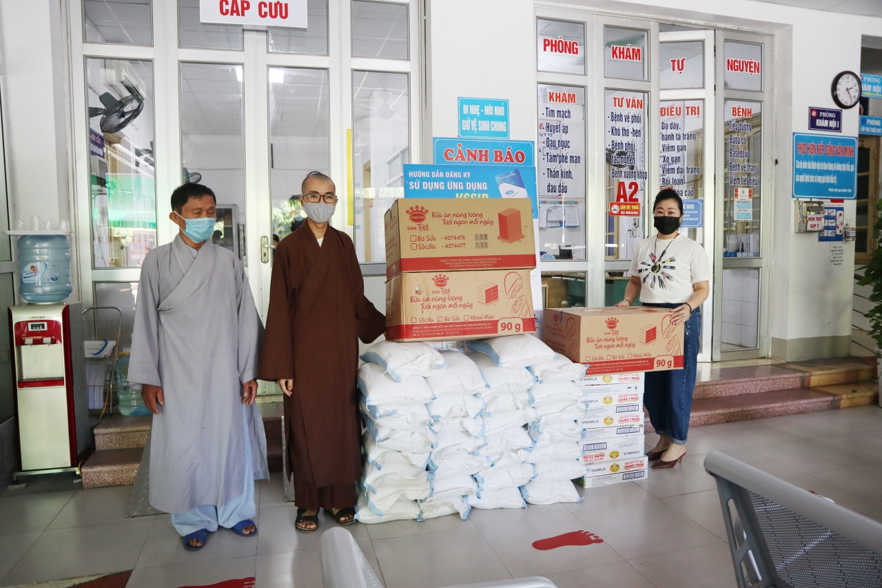 Thái Bình: Các chùa trong tỉnh ủng hộ Quỹ Vắc-xin và các hoạt động từ thiện trong dịch COVID-19