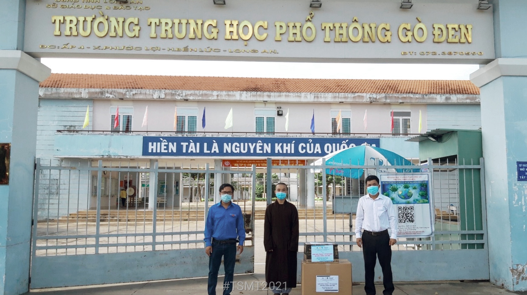 Long An: Câu lạc bộ thiện nguyện Cỏ Bốn Lá tiếp sức mùa thi 2021 cho các em học sinh THPT