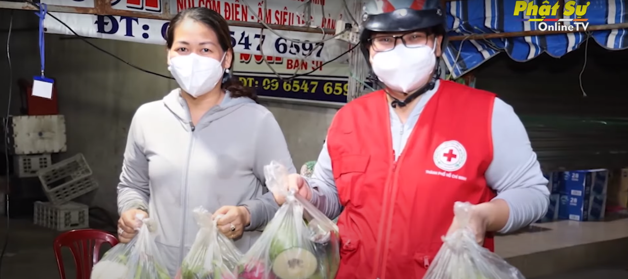 [Video] TP.HCM: Tu viện Kim Cang tiếp tục hỗ trợ bà con khu vực cách ly và lực lượng tuyến đầu chống dịch