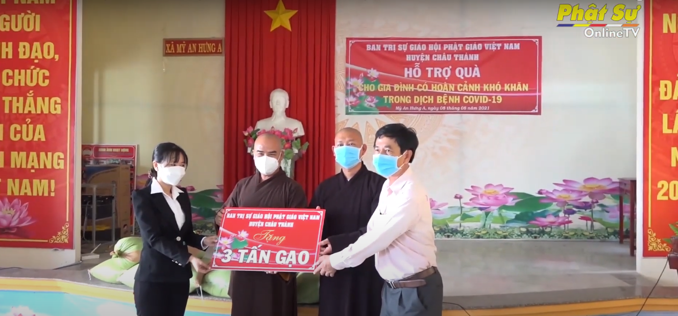 [Video] Đồng Tháp: Phật giáo hỗ trợ quà từ thiện cho huyện Lấp Vò và Cao Lãnh
