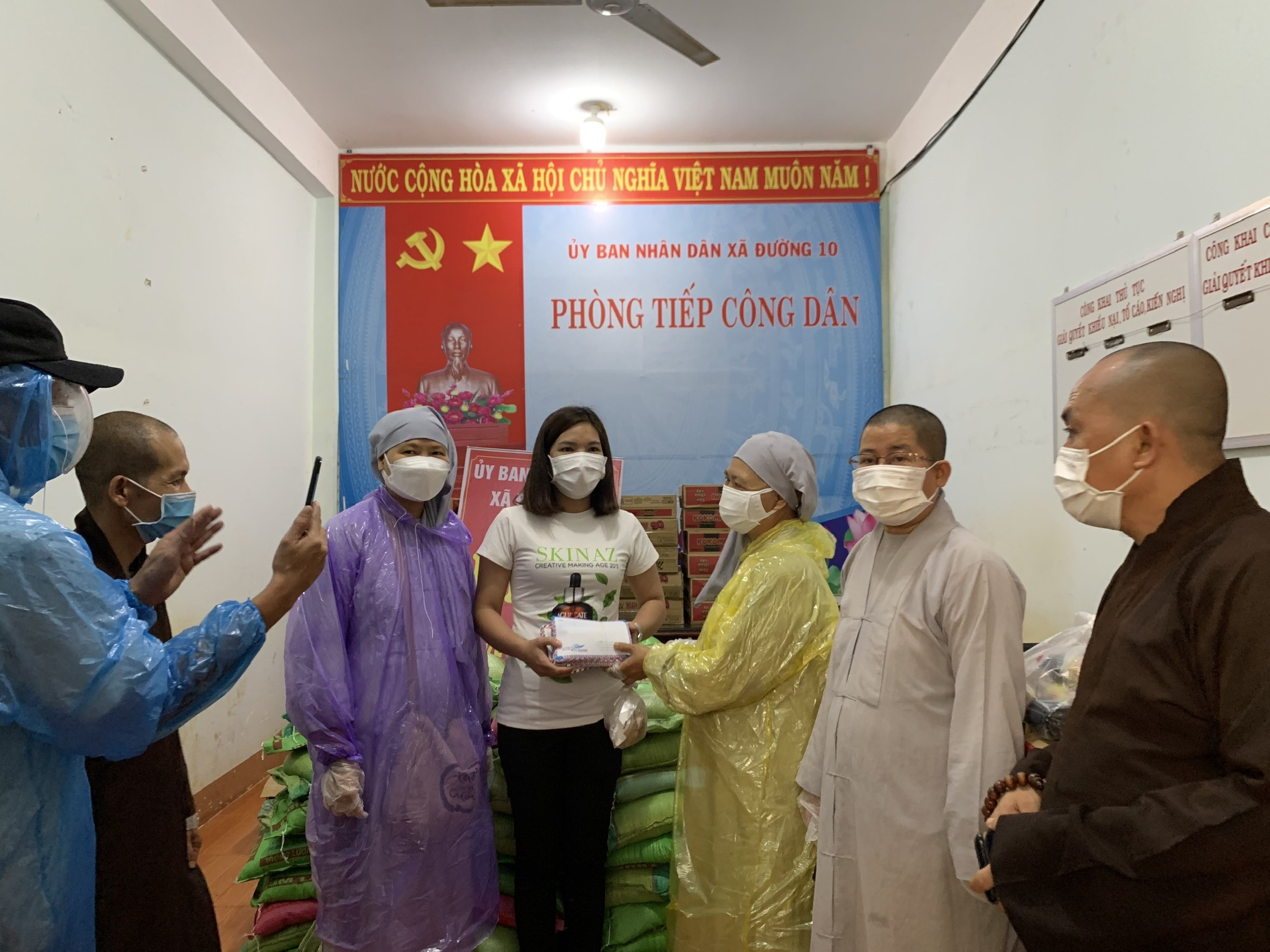 Bình Phước: Phật giáo huyện Bù Đăng hỗ trợ 600 phần quà trong đại dịch COVID-19