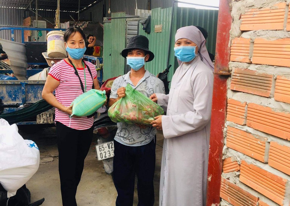 TP.HCM: Chùa Bảo Lâm hỗ trợ bệnh nhân nghèo trong mùa dịch COVID-19