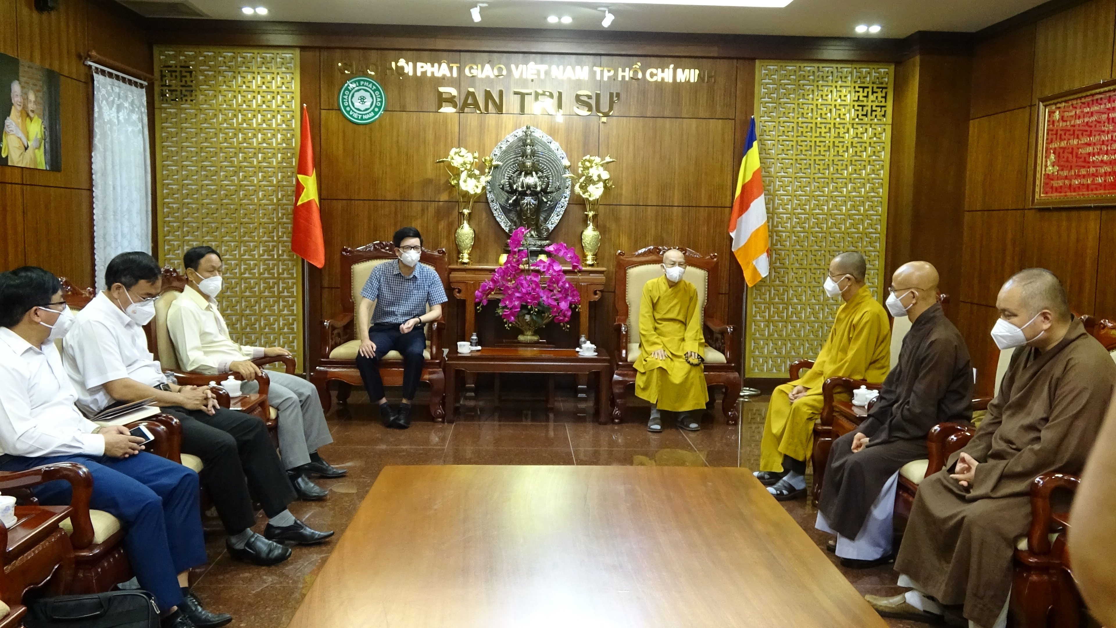 TP. HCM : Đoàn đại diện Ban Tôn giáo Chính phủ thăm BTS thành phố tại Việt Nam Quốc Tự