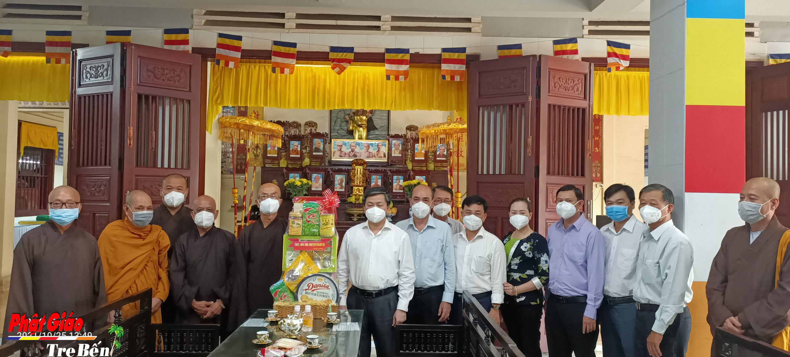 Bến Tre: Thường trực Tỉnh ủy đến thăm Ban Trị sự GHPGVN tỉnh