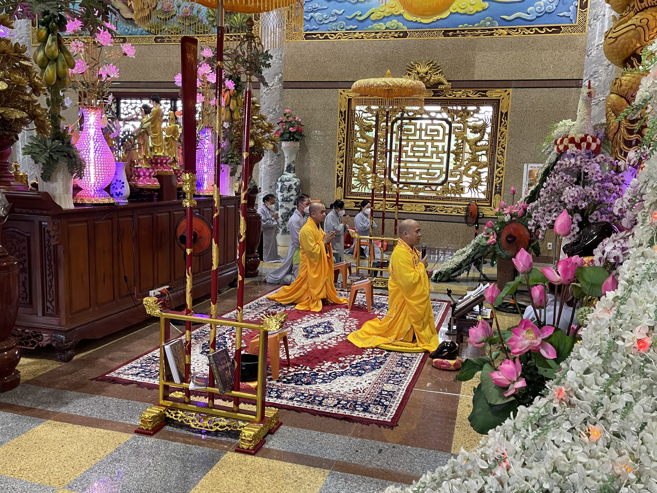 Bến Tre: Chùa Vĩnh An trang nghiêm kỳ siêu tưởng niệm đồng bào tử vong, Cán bộ, chiến sĩ đã hy sinh trong đại dịch Covid-19