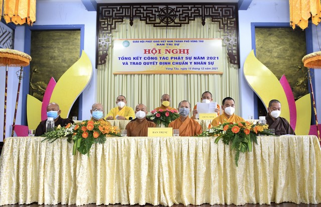 BR-VT: Hội nghị tổng kết công tác Phật sự năm 2021 và trao quyết định chuẩn y nhân sự Ban Trị sự và các ban Chuyên môn của Ban Trị sự thành phố nhiệm kỳ 2021-2026