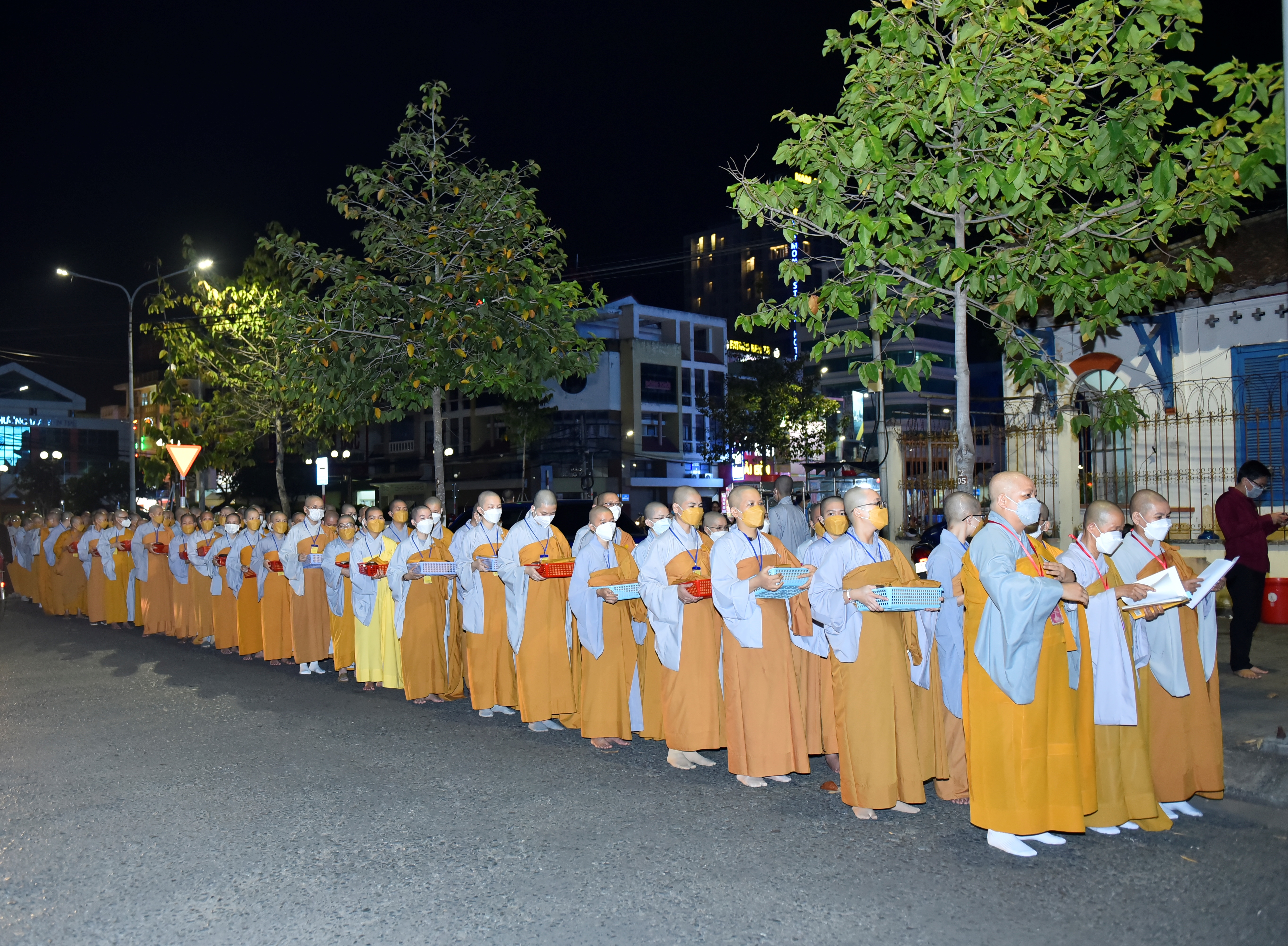 Bến Tre: Giới tử Ni Đại giới đàn Niệm Nghĩa thỉnh cầu Đại Tăng thọ lãnh giáo Pháp