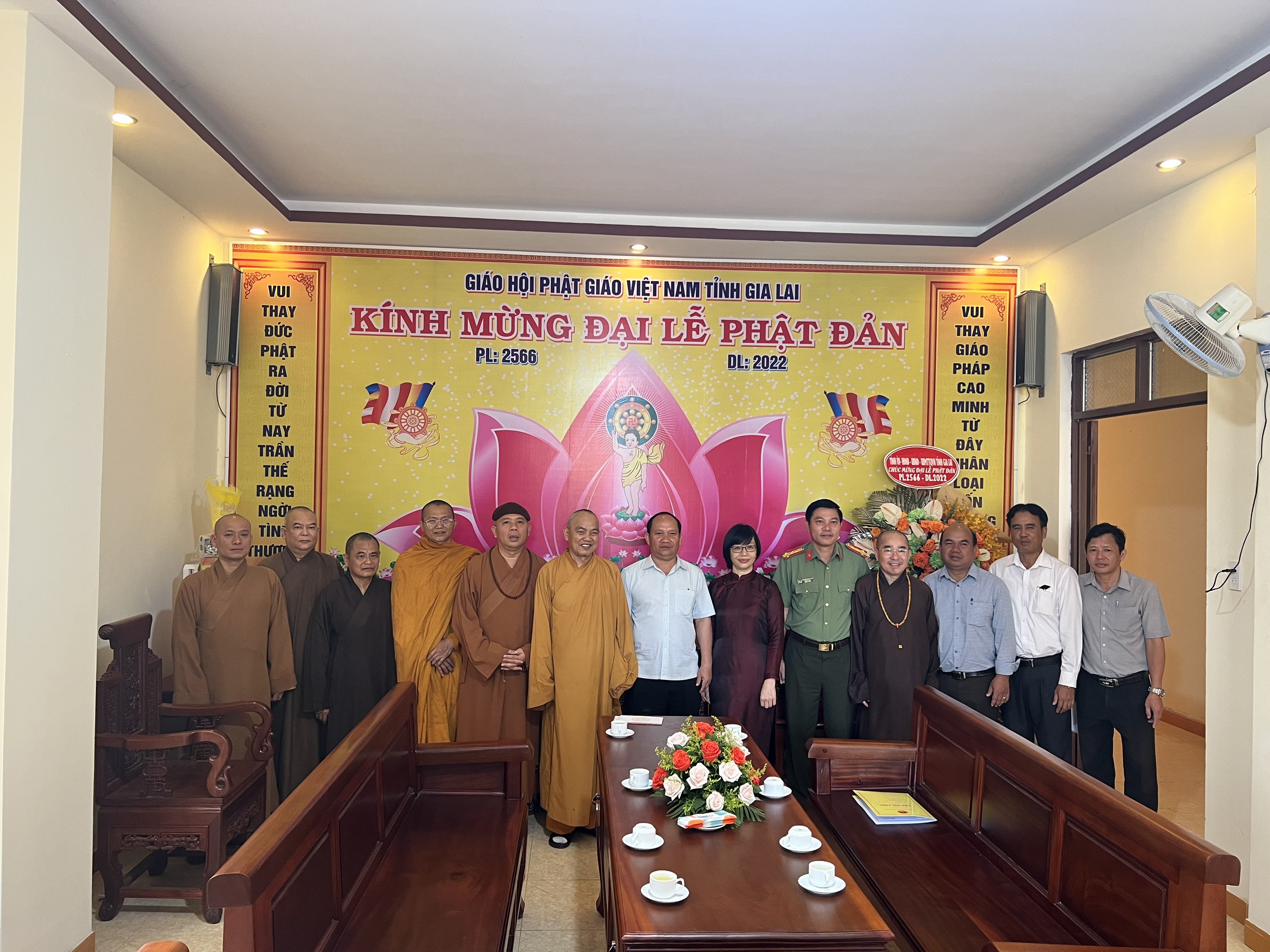 Gia Lai: Lãnh đạo chính quyền thăm, chúc mừng Ban Trị sự Phật giáo tỉnh nhân dịp Đại lễ Phật Đản PL.2566 – DL.2022