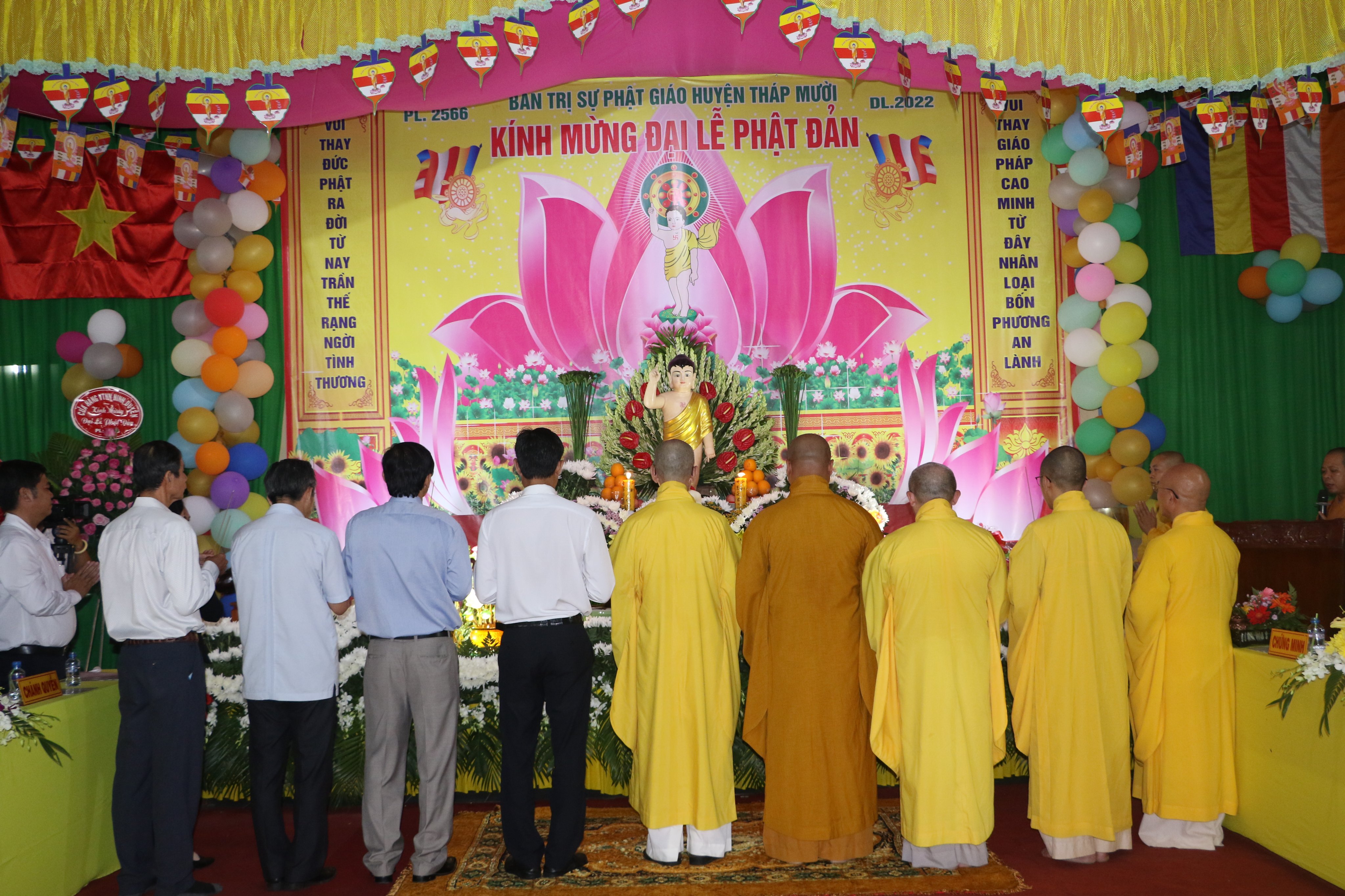Đồng Tháp: Phật giáo huyện Tháp Mười kính mừng Phật Đản PL. 2566