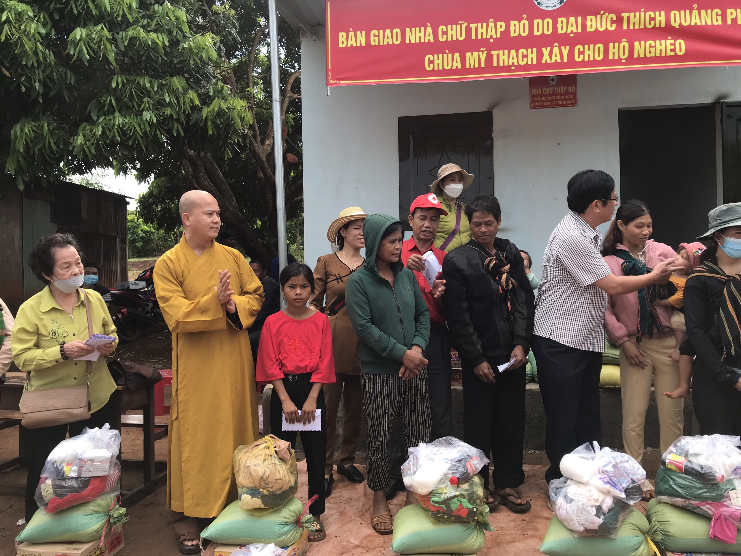 Gia Lai: Chùa Mỹ Thạch từ thiện nhân mùa Phật đản PL.2566 - DL.2022