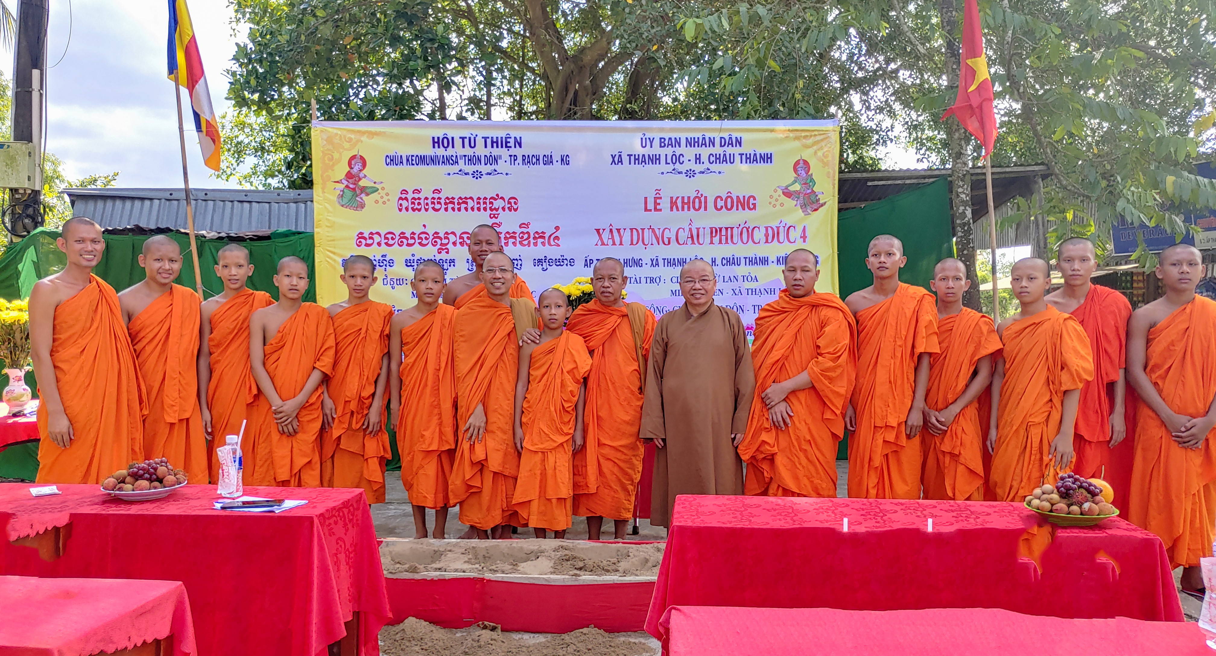 Kiên Giang: Hội từ thiện chùa Thôn Dôn TP. Rạch Giá khởi công xây dựng cầu Phước Đức