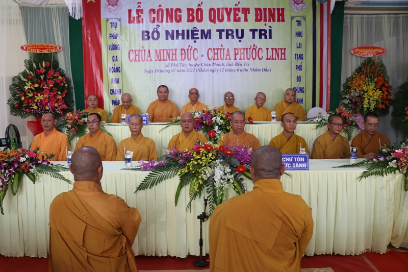 Bến Tre: Lễ trao quyết định bổ nhiệm Trụ trì chùa Minh Đức, Chùa Phước Linh