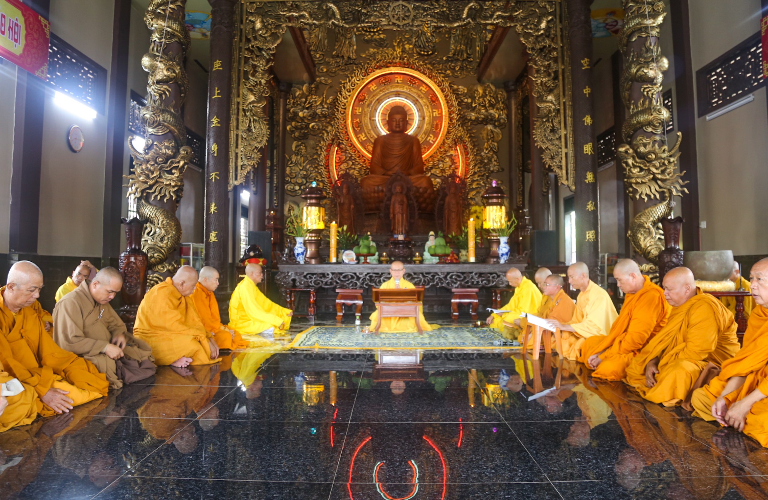 Hậu Giang: Phật giáo tỉnh tổ chức lễ Bố tát, tụng giới định kỳ