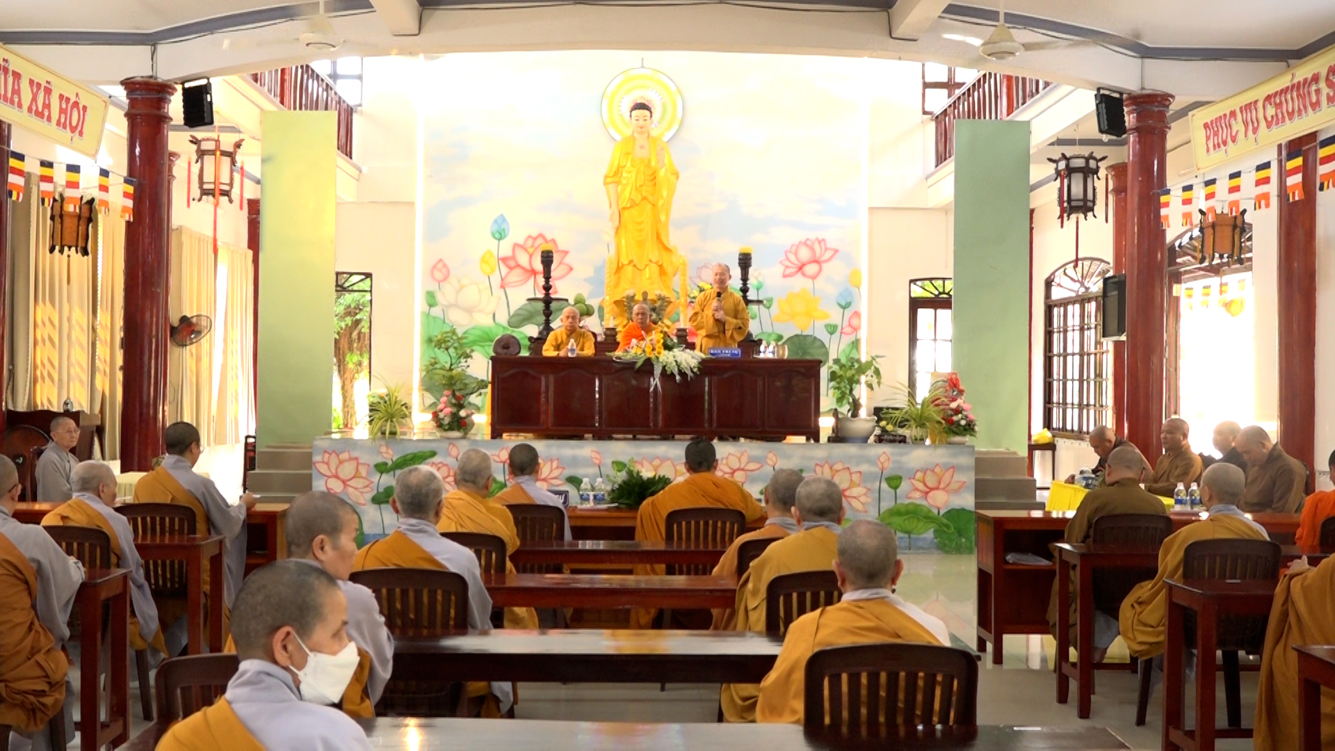 Kiên Giang: Ban Thường trực BTS tỉnh thăm và sách tấn chư hành giả tại các trường hạ trong tỉnh