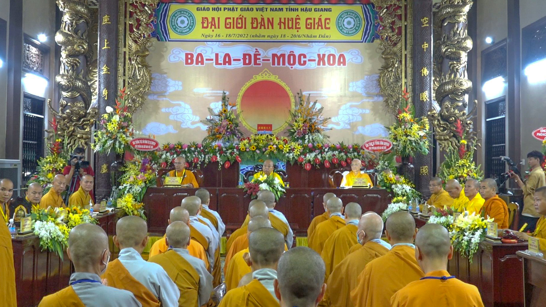 Hậu Giang: Đại giới đàn Huệ Giác PL.2566 - DL.2022 đăng đàn truyền giới